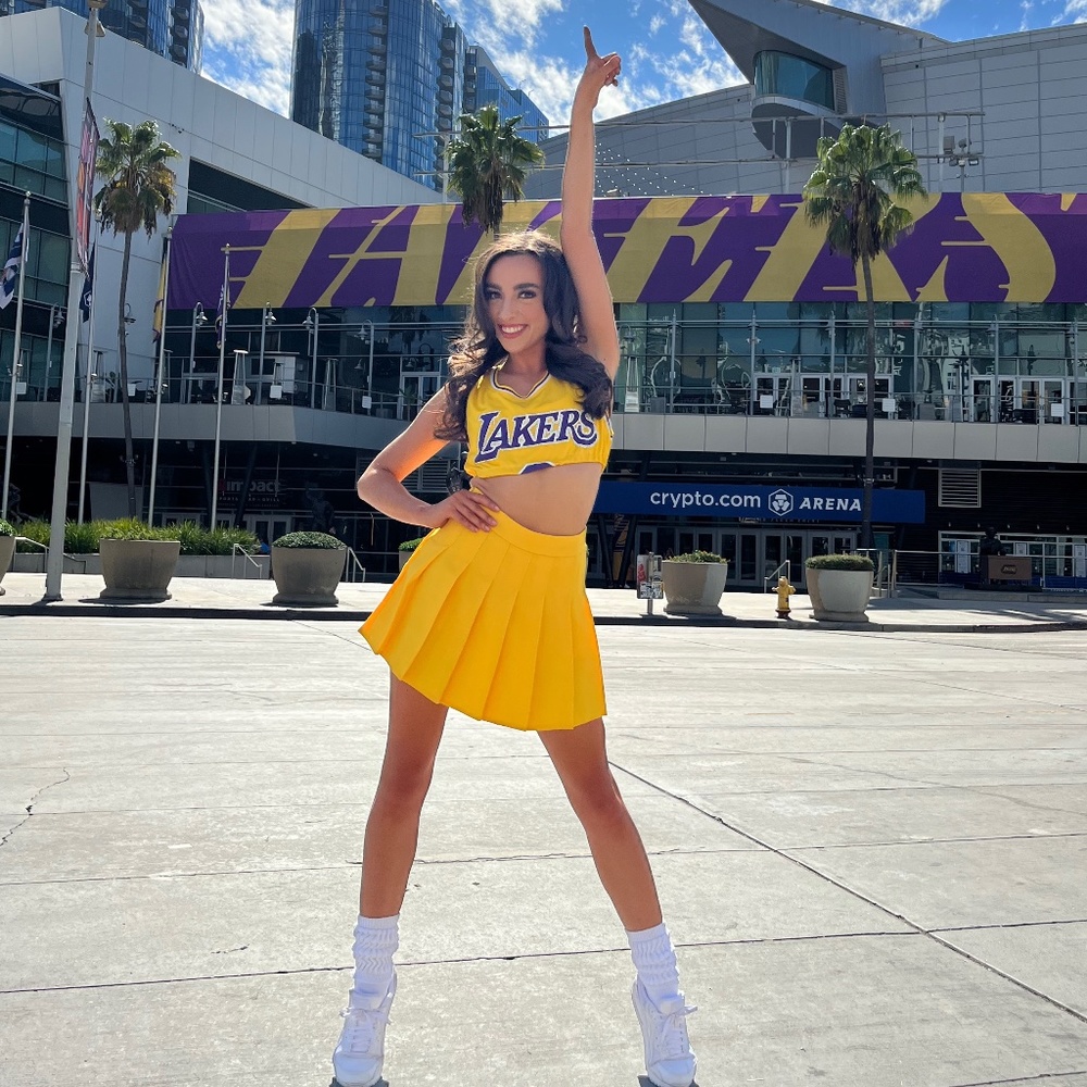 Meet your Posher, Madison